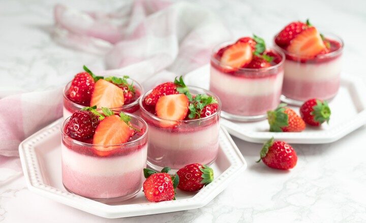 puding-moka-stroberi-lezatnya-perpaduan-rasa
