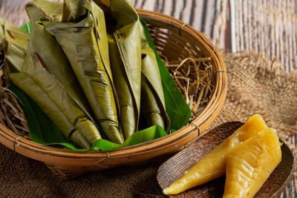 clorot-kue-tradisional-yang-memikat