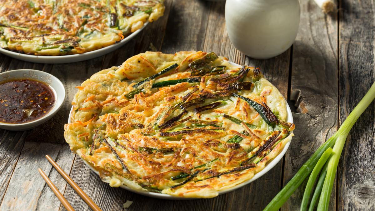 haemul-pajeon-pancake-gurih-korea-denganisian