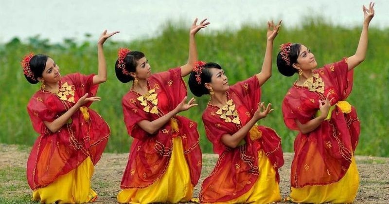 Sejarah Tari Lenggo