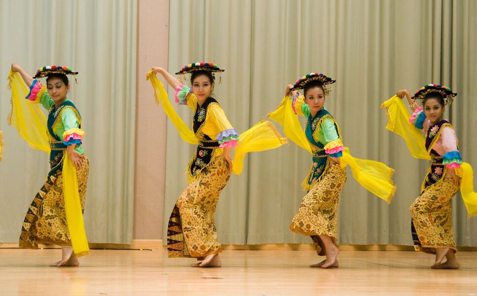 Tari Lenggo