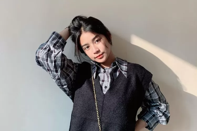 Aline Fauziah