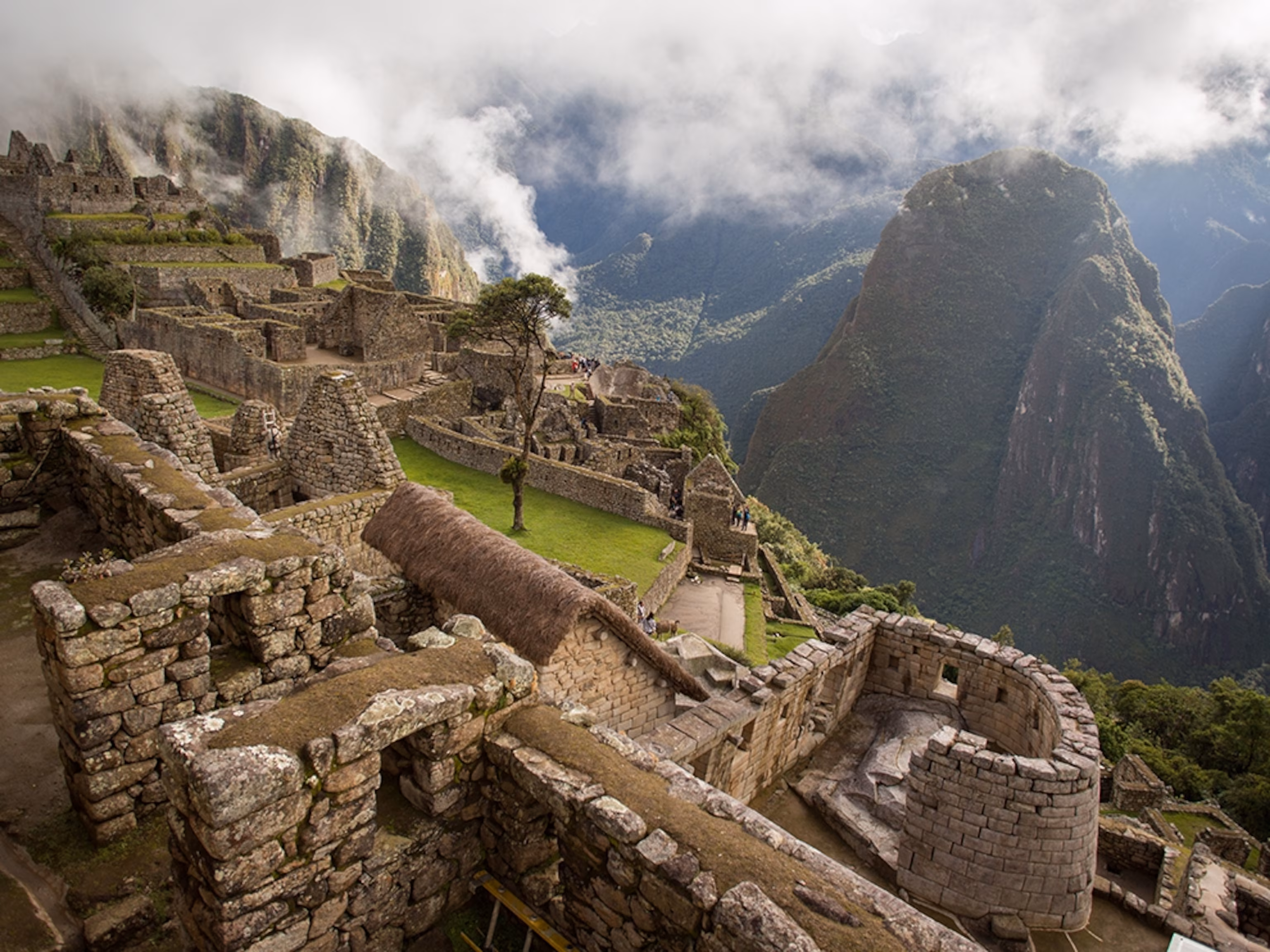 Machu Picchu dan Jejak Peradaban Inca
