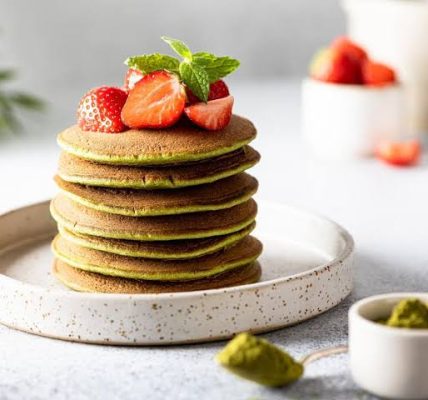 Pancake Pisang Matcha